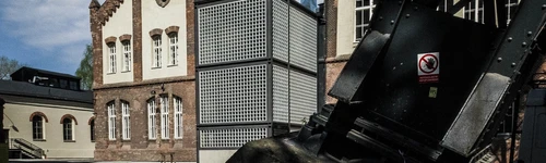 exterier_kompresstare_koupelny_s_pristavbou_schodiste